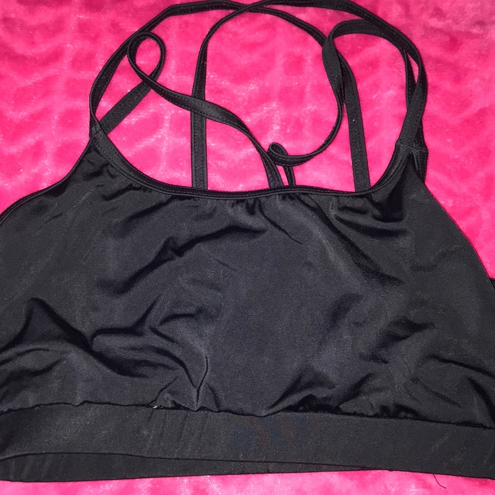 Sports bra